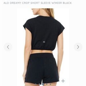 Alo Yoga Dreamy Crop Top Shortsleeved Size M/L
